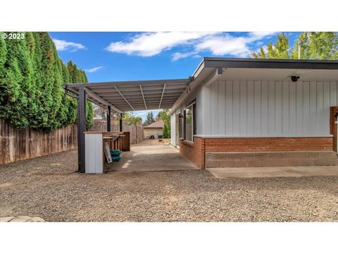 A home in McMinnville