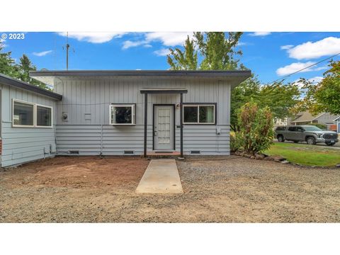 A home in McMinnville