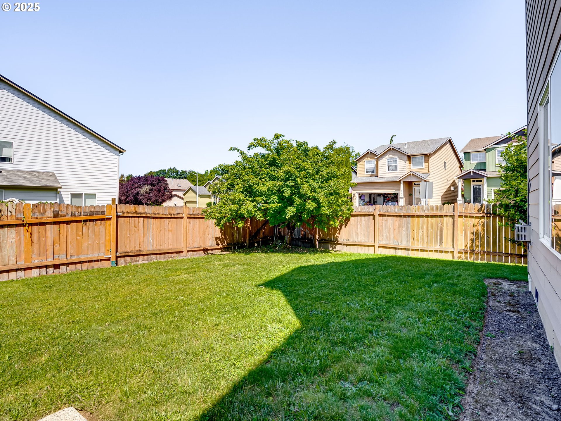 Washougal, Washington 98671, United States, 3 Bedrooms Bedrooms, ,3 BathroomsBathrooms,Residential,Pending,147107