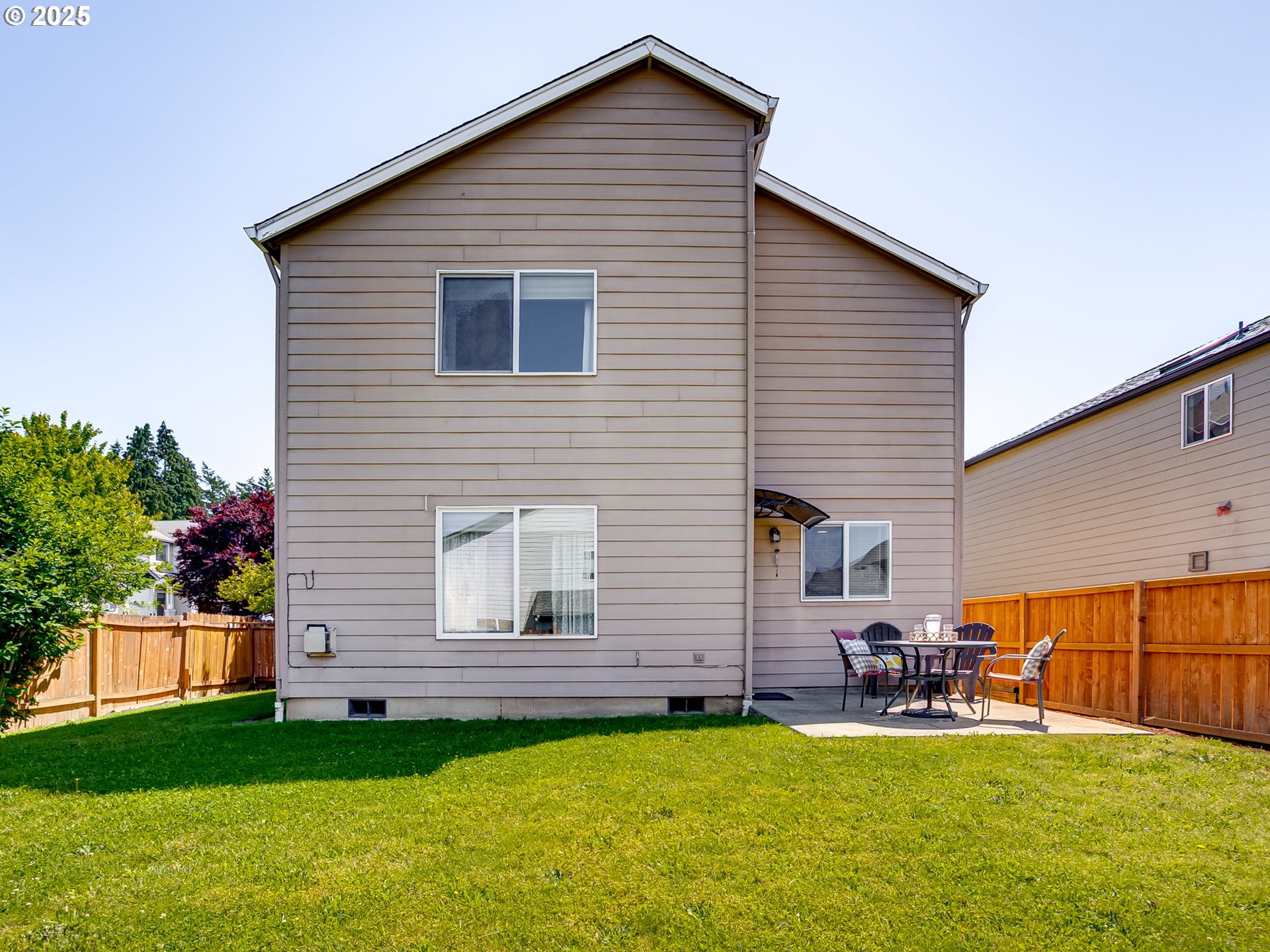 Washougal, Washington 98671, United States, 3 Bedrooms Bedrooms, ,3 BathroomsBathrooms,Residential,Pending,147107