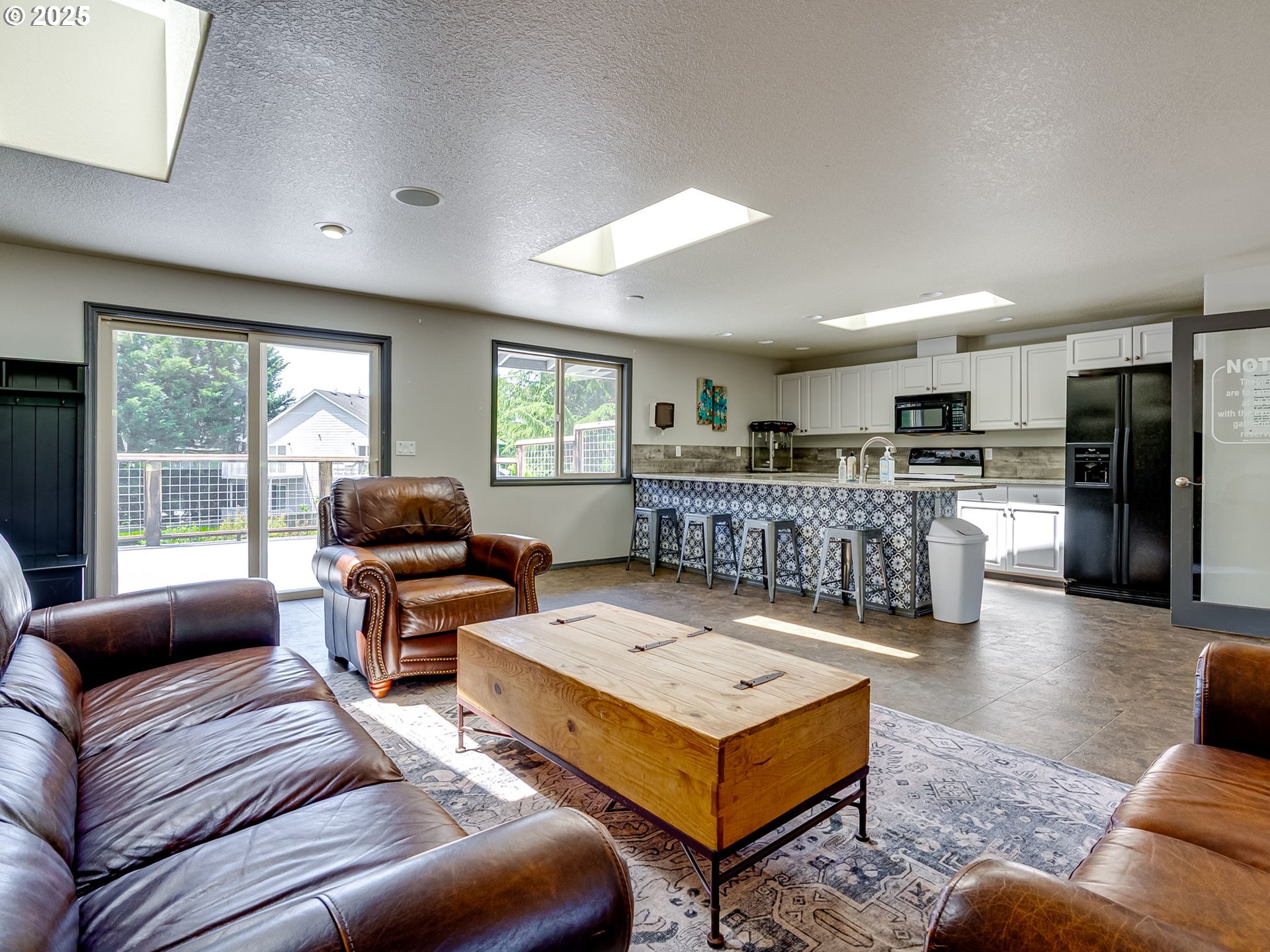 Washougal, Washington 98671, United States, 3 Bedrooms Bedrooms, ,3 BathroomsBathrooms,Residential,Pending,147107