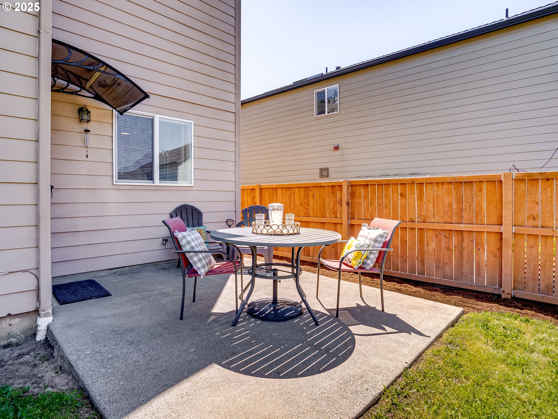 Washougal, Washington 98671, United States, 3 Bedrooms Bedrooms, ,3 BathroomsBathrooms,Residential,Pending,147107