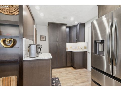 Tiny photo for 83840 Brown Rd, Dexter, OR 97431 (MLS # 668606946)