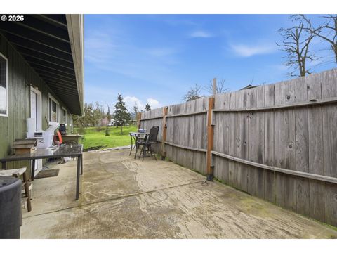 Tiny photo for 83840 Brown Rd, Dexter, OR 97431 (MLS # 668606946)