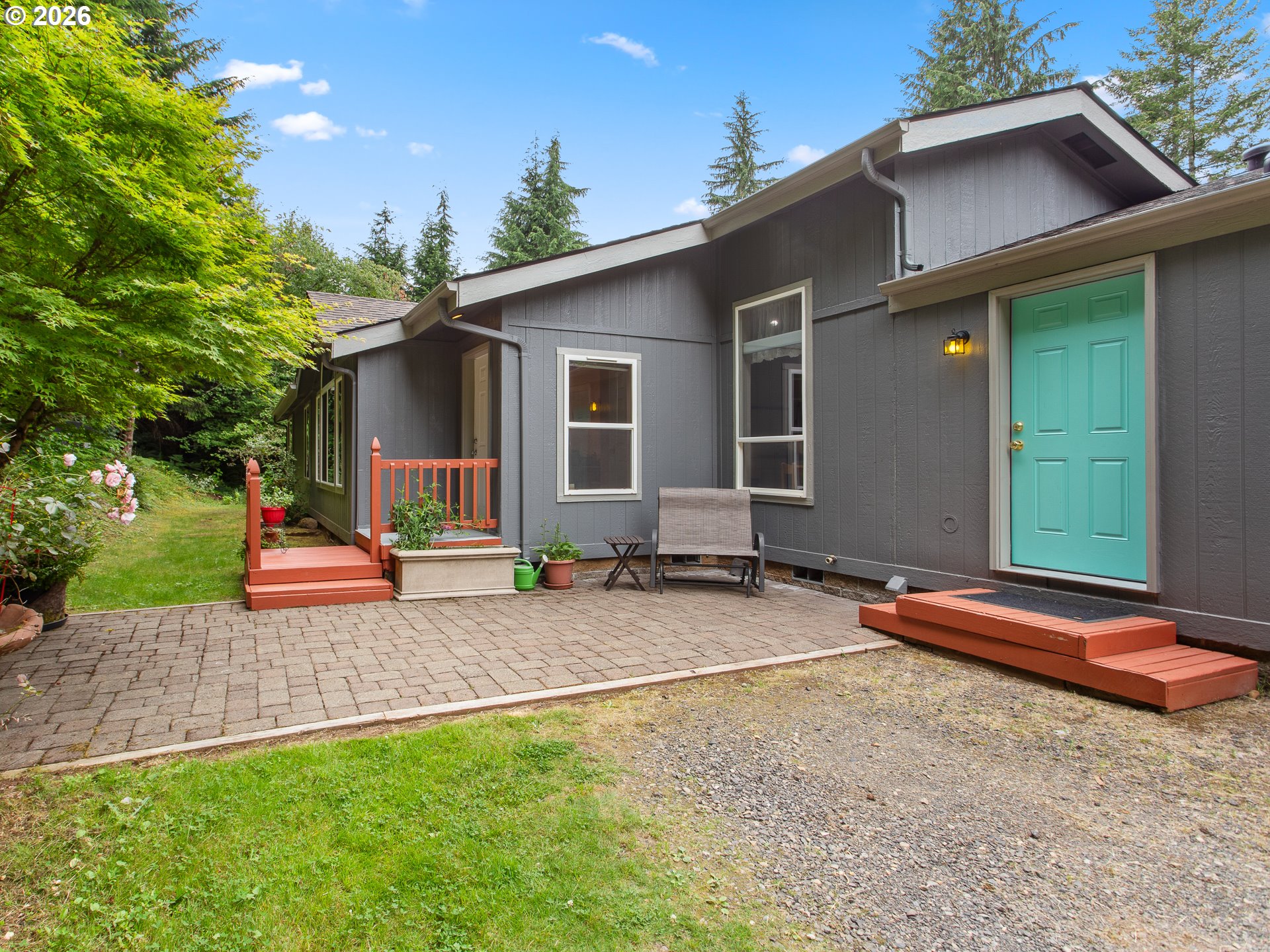 502 SE RED ELDER DR