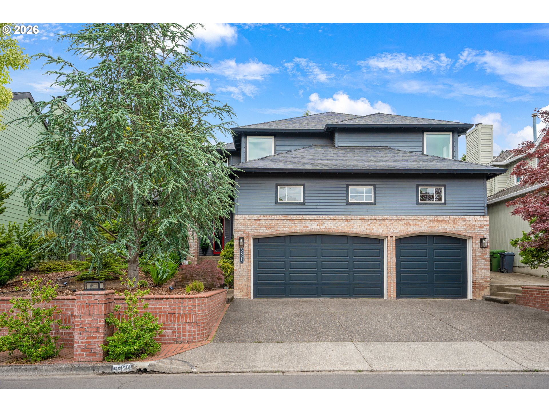 5825 RIDGETOP CT