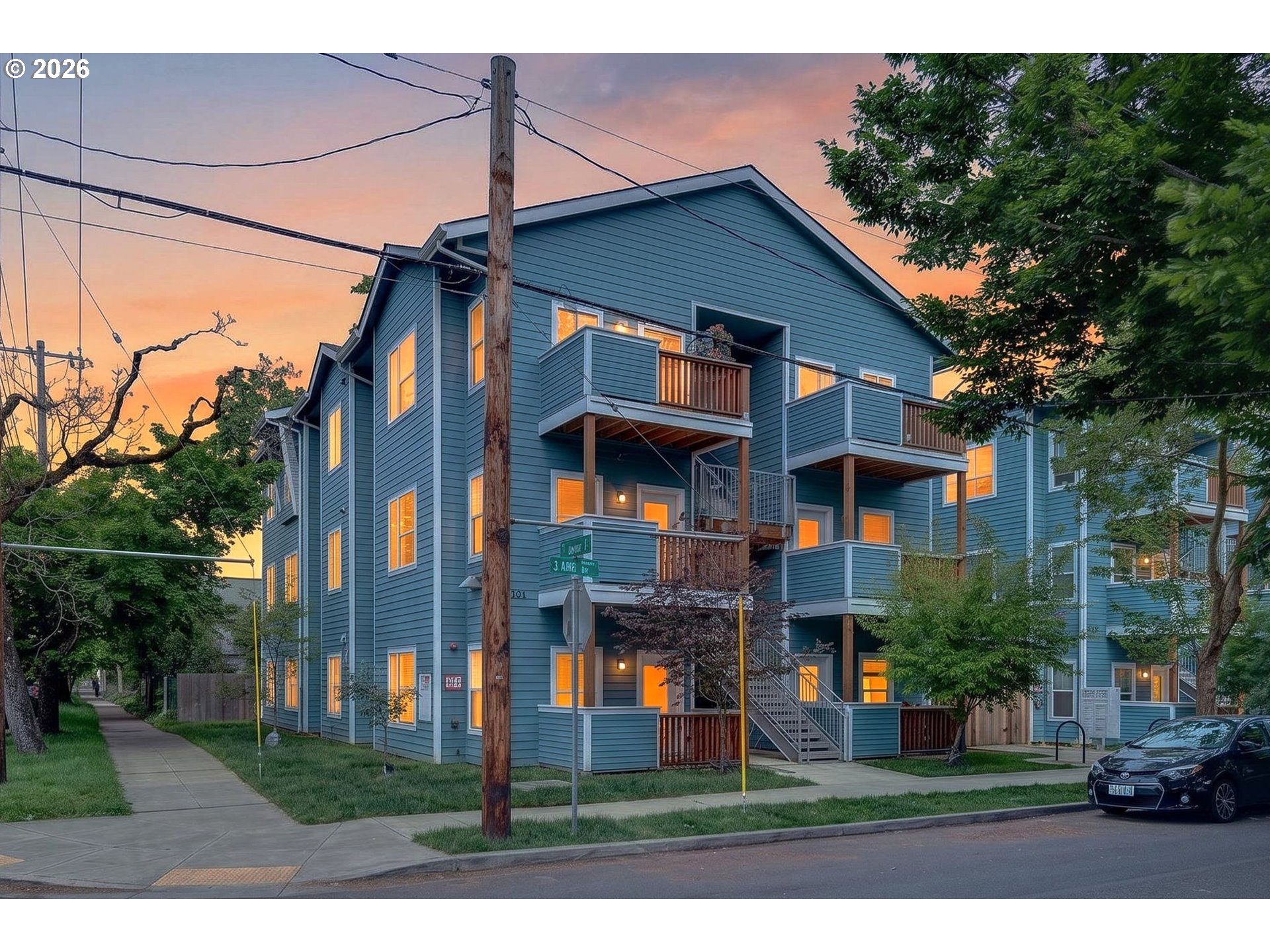 7545 N OLIN AVE 201