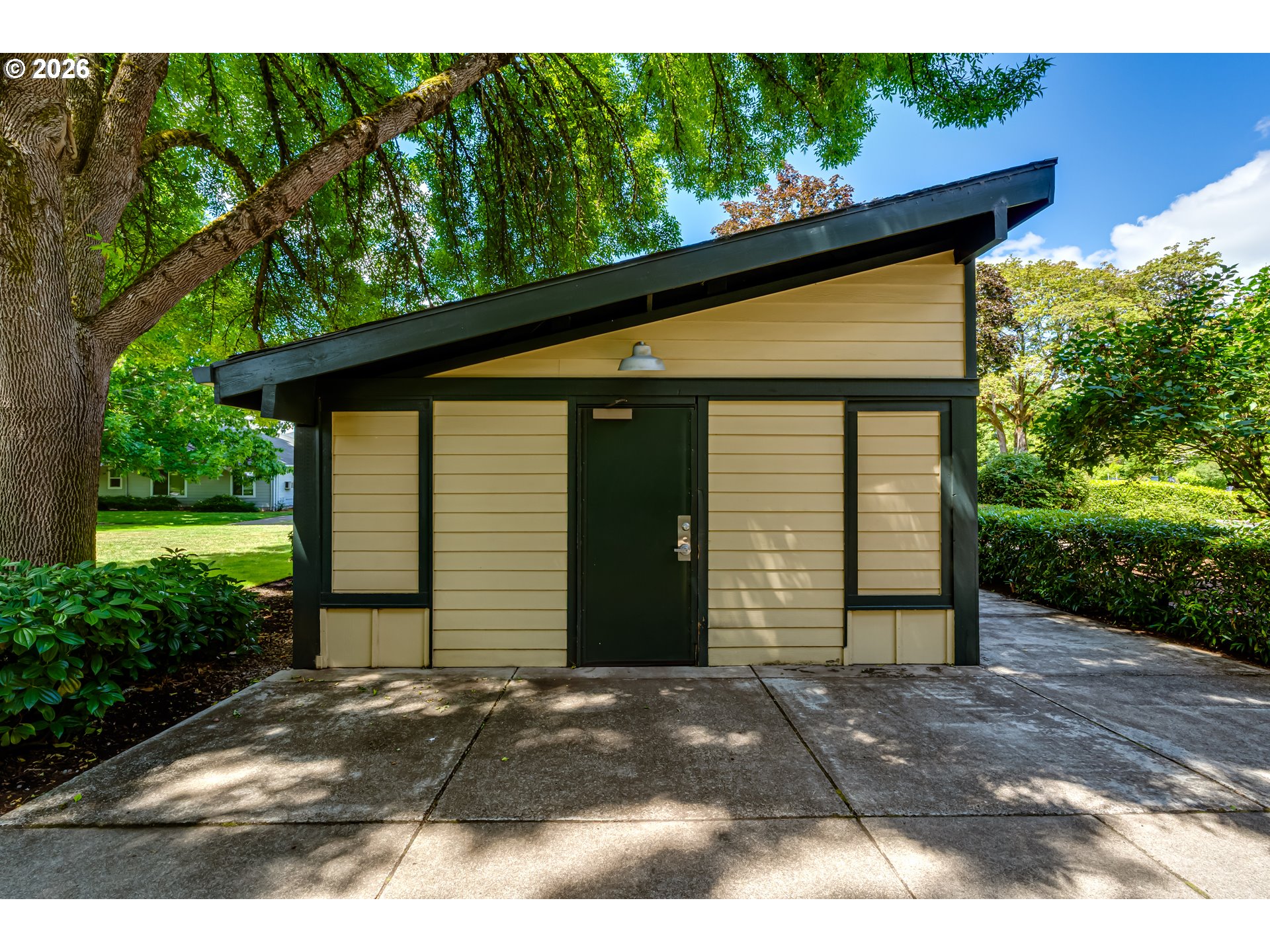 650 W 12TH AVE 224