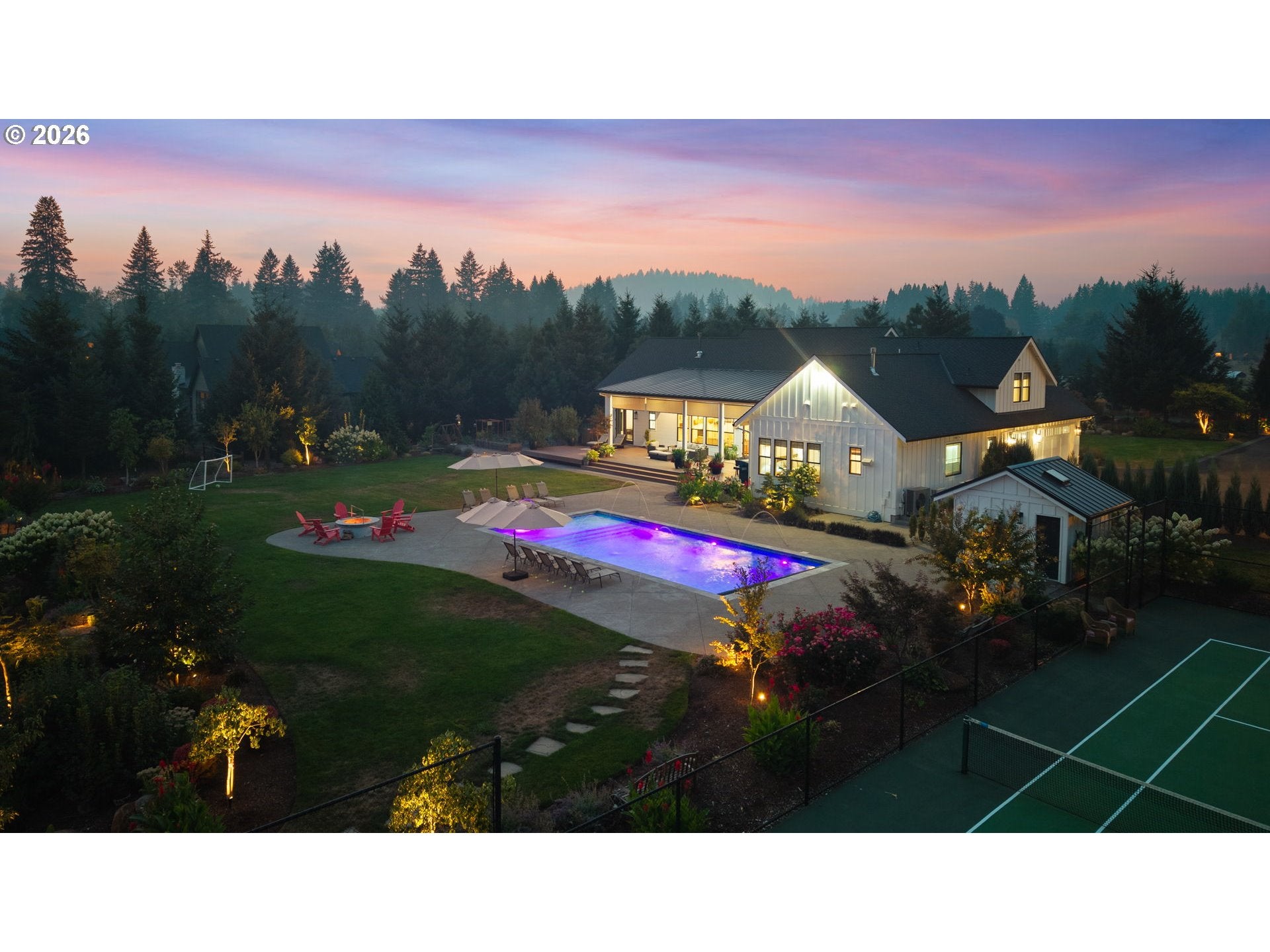 30832 SE COUNTRY LIVING LN