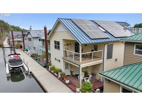 14587 NW Larson RD 4 Portland OR 97231