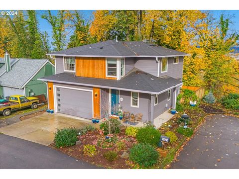 A home in Wood Village