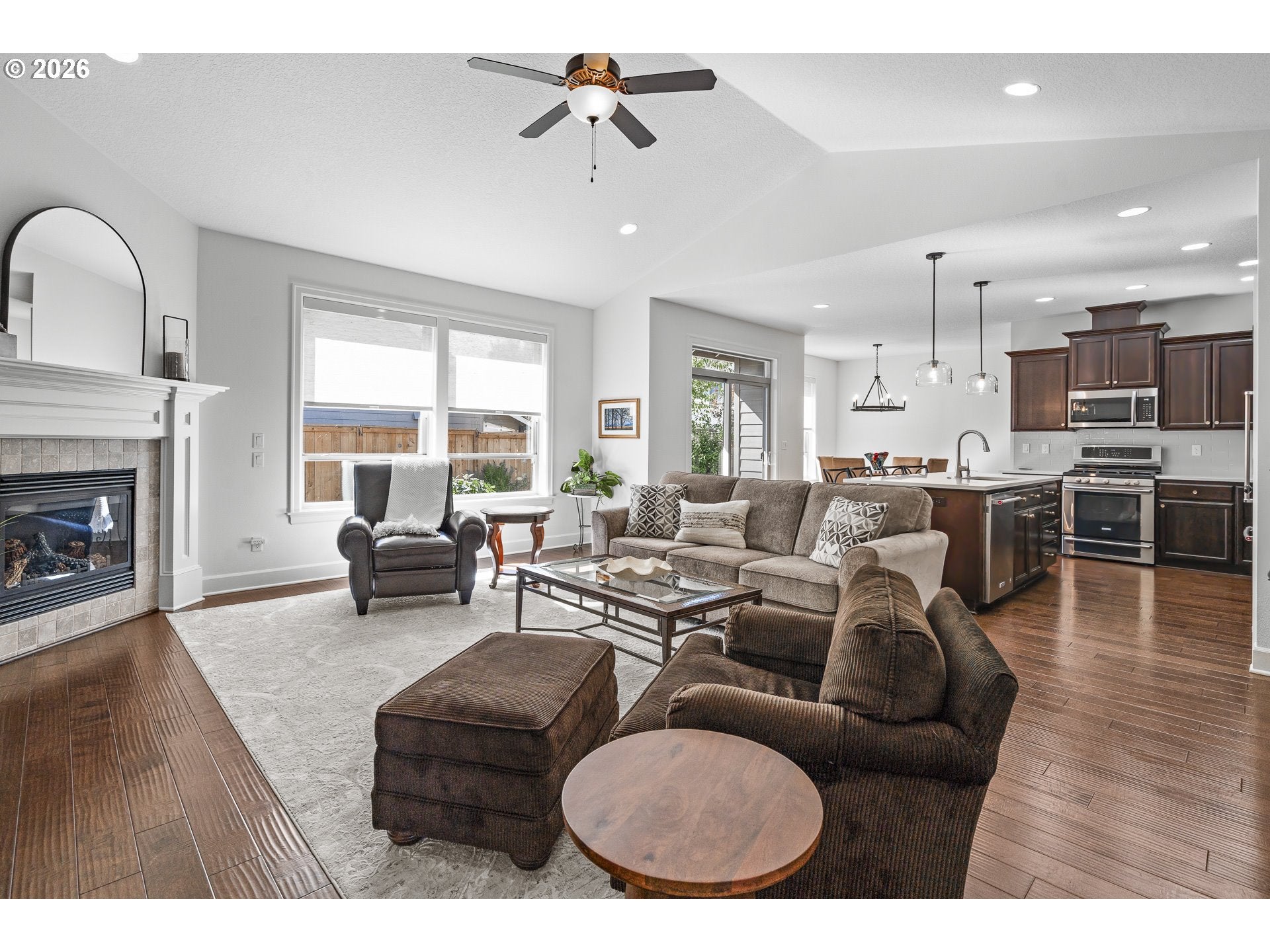 387 NE 22ND AVE