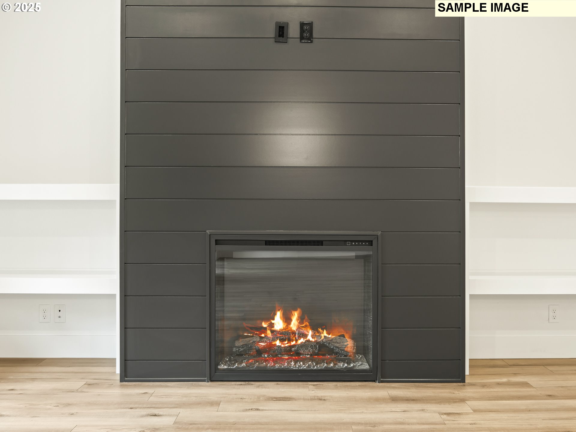 750 NE SALING DR E 90