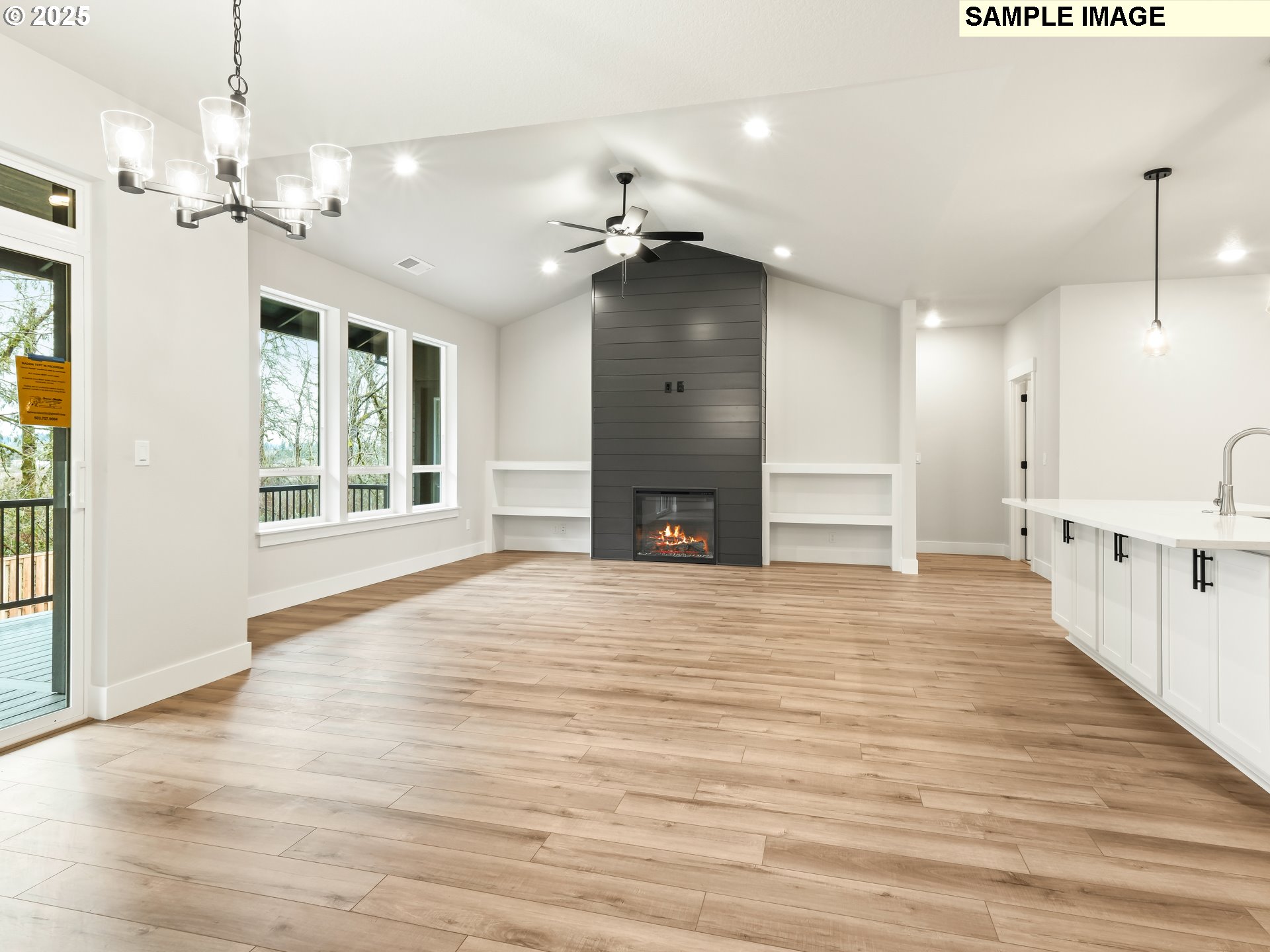 750 NE SALING DR E 90