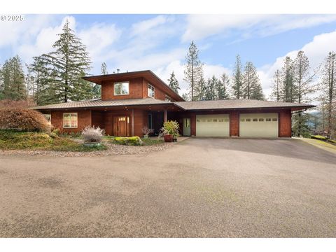 A home in Roseburg