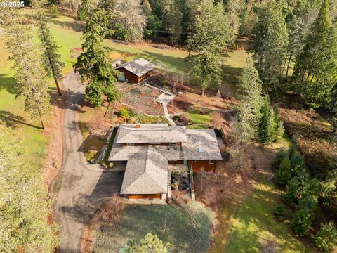 A home in Roseburg