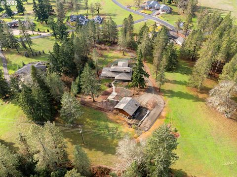 A home in Roseburg