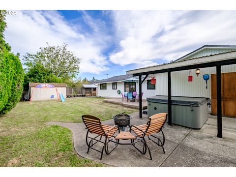 A home in Keizer