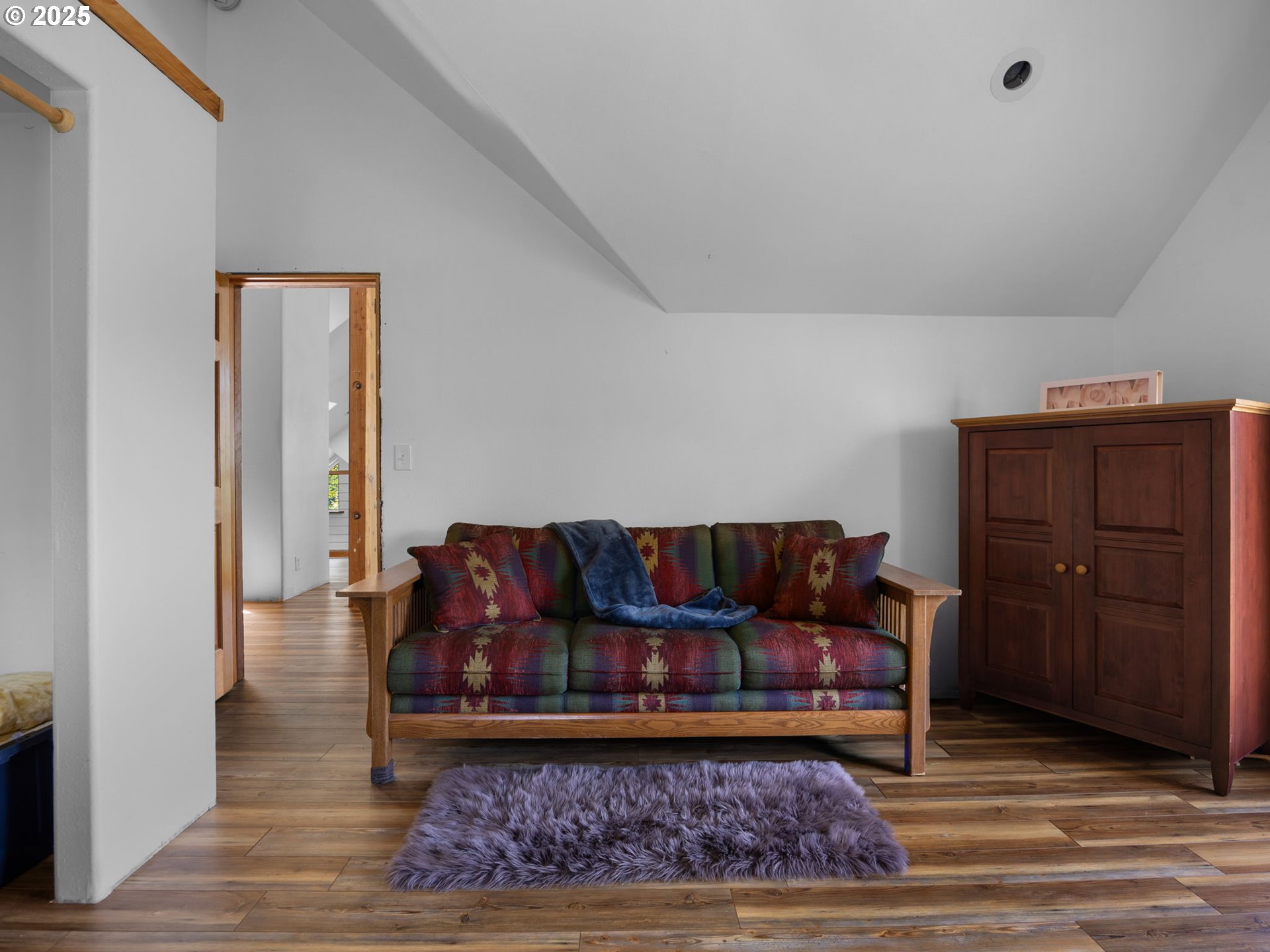 Eagle Creek, Oregon 97022, United States, 3 Bedrooms Bedrooms, ,3 BathroomsBathrooms,Residential,Active,197109