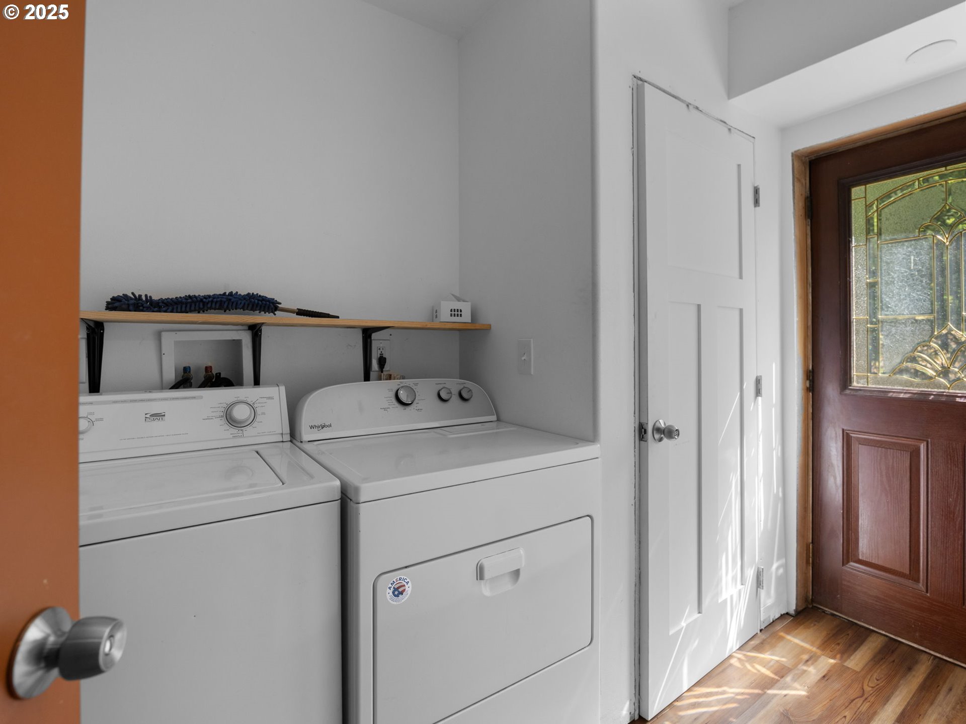 Eagle Creek, Oregon 97022, United States, 3 Bedrooms Bedrooms, ,3 BathroomsBathrooms,Residential,Active,197109