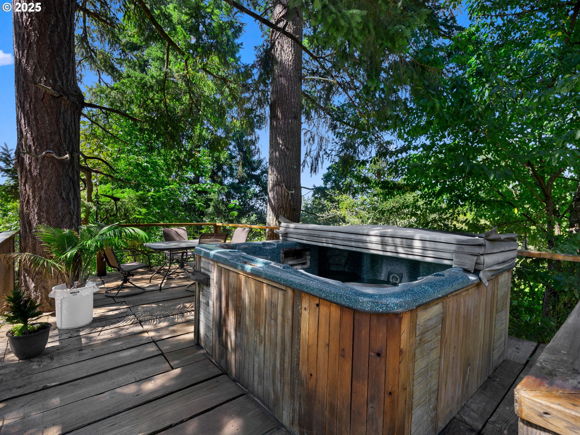 Eagle Creek, Oregon 97022, United States, 3 Bedrooms Bedrooms, ,3 BathroomsBathrooms,Residential,Active,197109