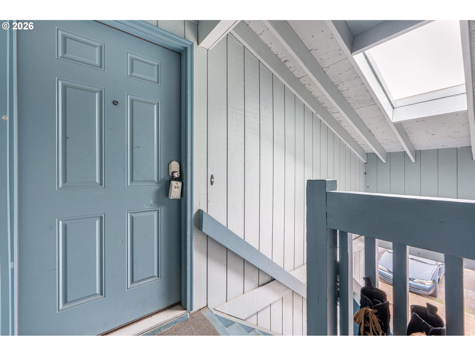 2330 SE BROOKWOOD AVE 206