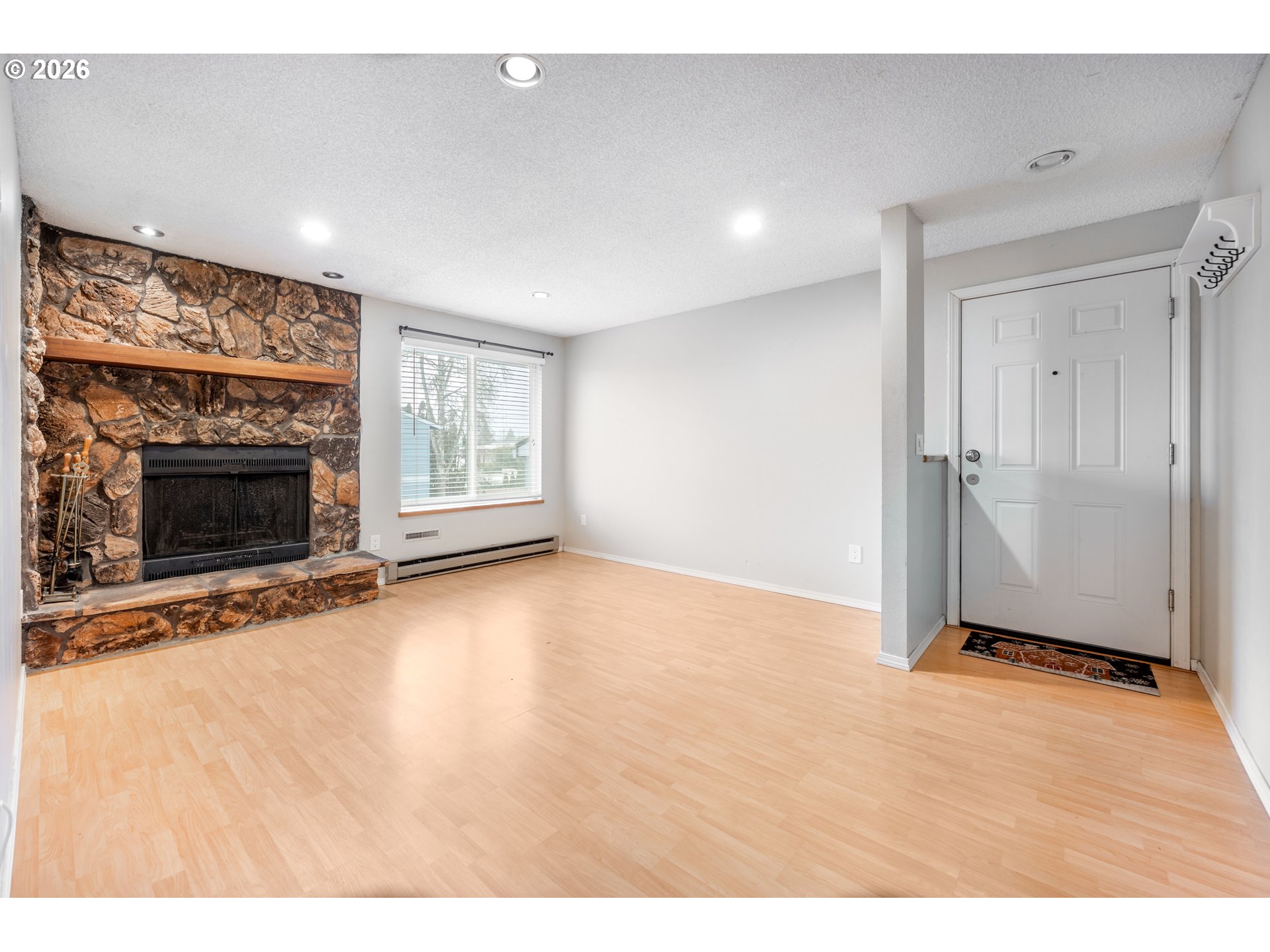 2330 SE BROOKWOOD AVE 206