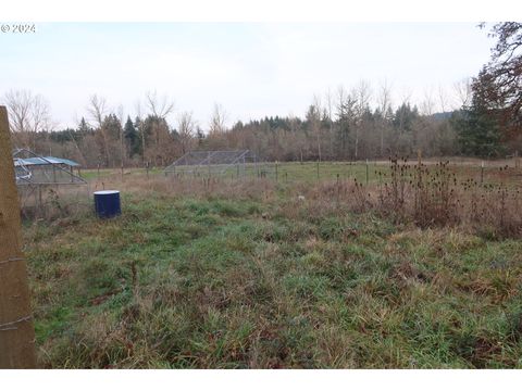 A home in Estacada