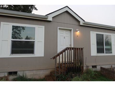 A home in Estacada