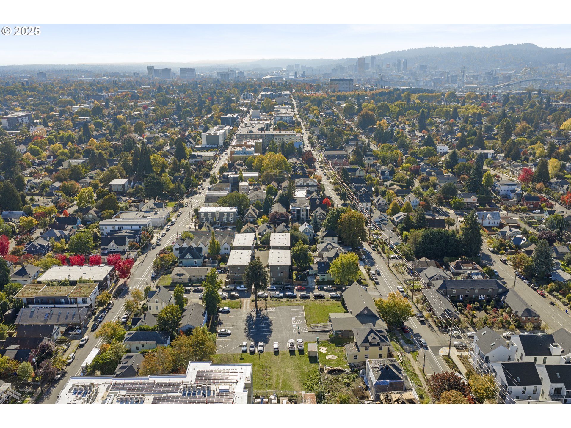 4822 N VANCOUVER AVE