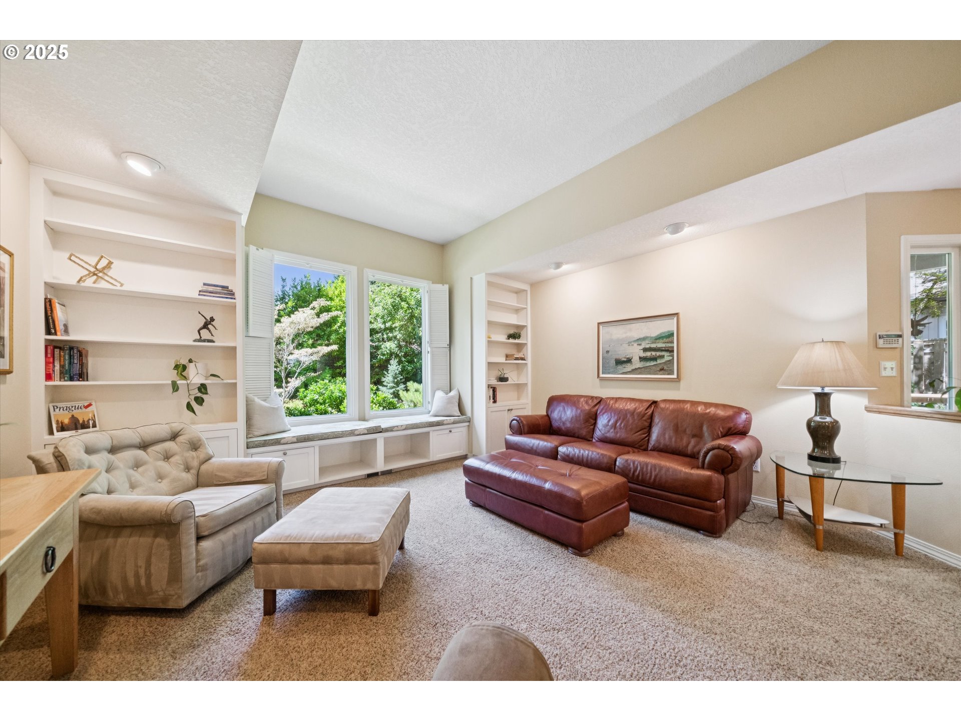16300 SUNRISE CT
