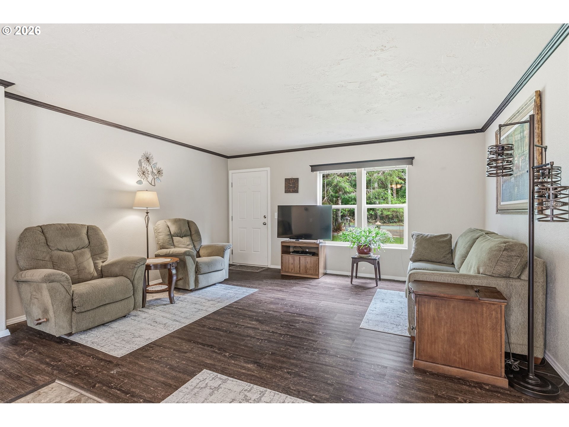 1047 BEAVER CREEK RD