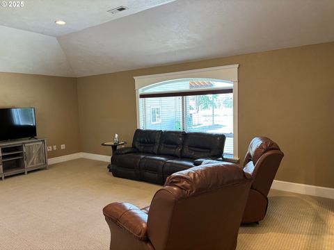 Tiny photo for 34103 Adler Ln, Creswell, OR 97426 (MLS # 370112015)