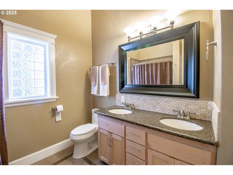 Tiny photo for 34103 Adler Ln, Creswell, OR 97426 (MLS # 370112015)