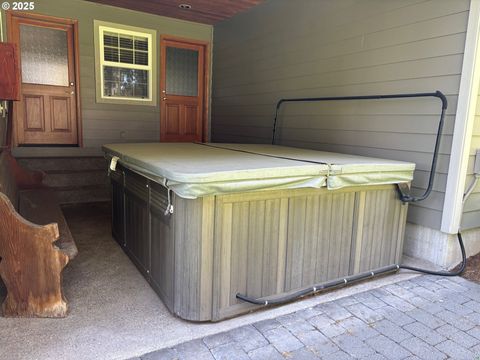 Tiny photo for 34103 Adler Ln, Creswell, OR 97426 (MLS # 370112015)