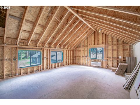 Tiny photo for 34103 Adler Ln, Creswell, OR 97426 (MLS # 370112015)