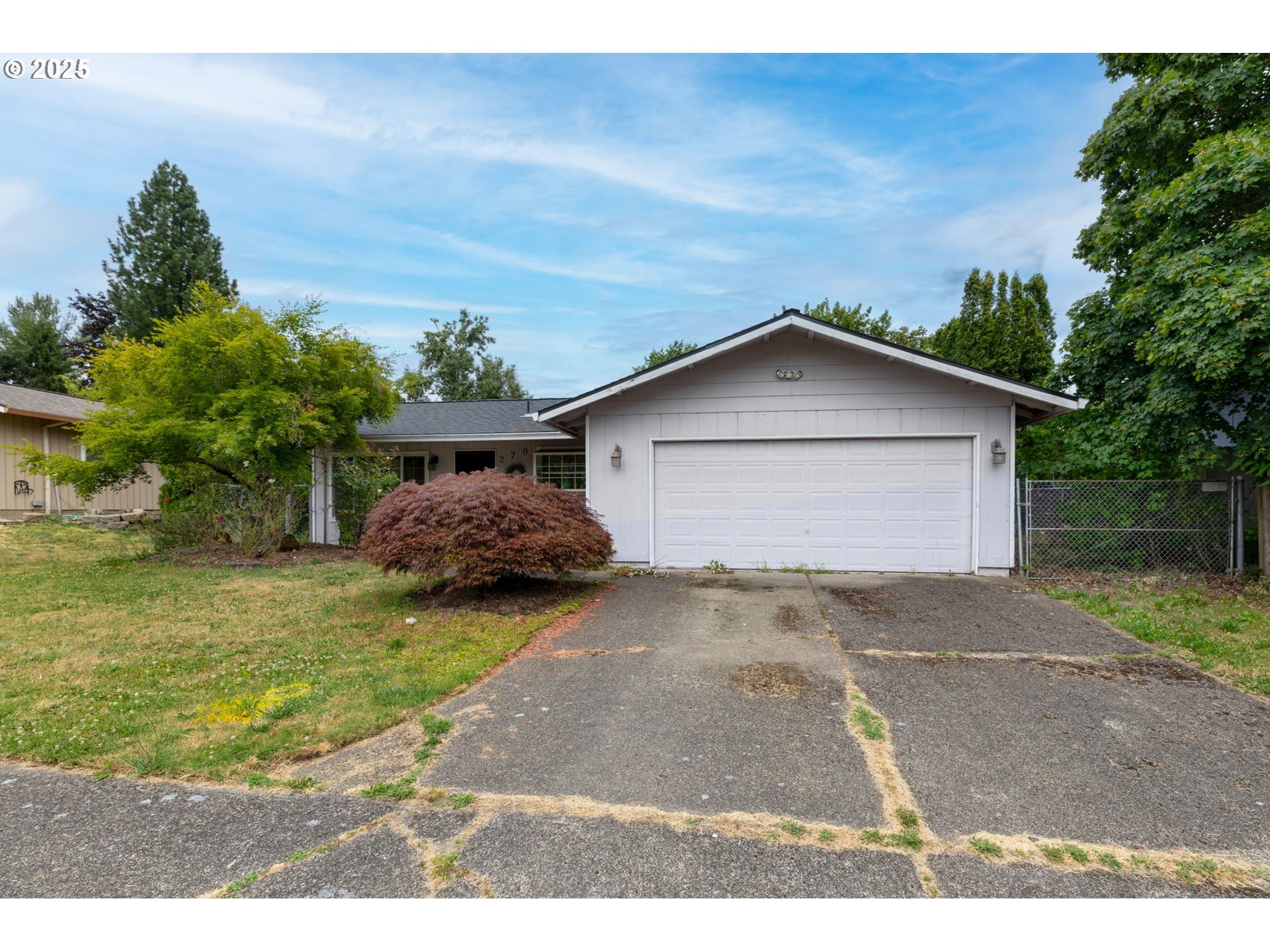 270 SE ROBIN WAY