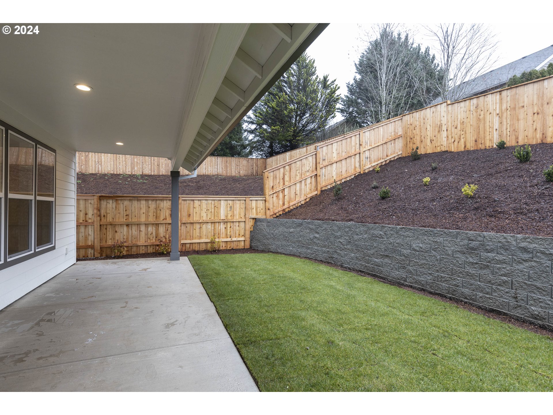 Newberg, Oregon 97132, United States, 3 Bedrooms Bedrooms, ,3 BathroomsBathrooms,Residential,Pending,44681
