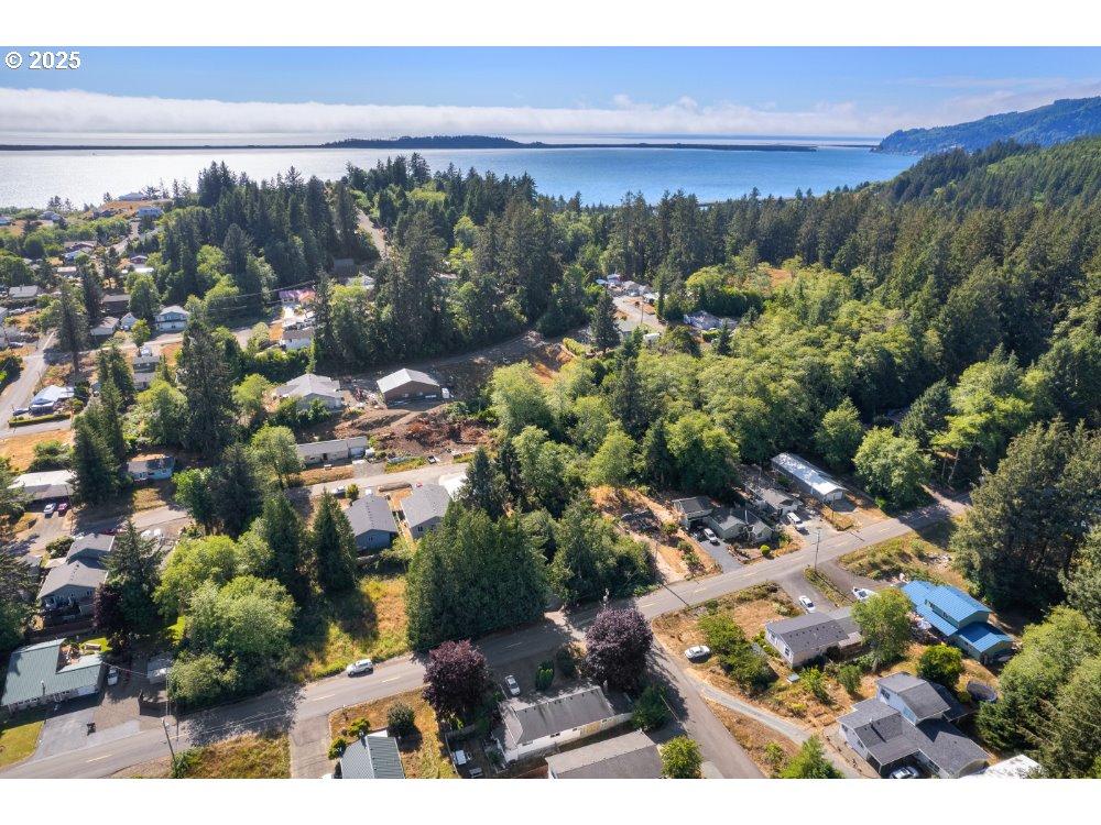 Bay City, Oregon 97107, United States, 3 Bedrooms Bedrooms, ,2 BathroomsBathrooms,Residential,Pending,108232