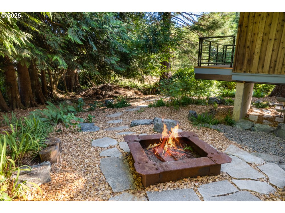 Bay City, Oregon 97107, United States, 3 Bedrooms Bedrooms, ,2 BathroomsBathrooms,Residential,Pending,108232