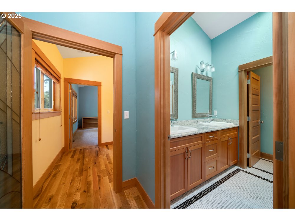 Bay City, Oregon 97107, United States, 3 Bedrooms Bedrooms, ,2 BathroomsBathrooms,Residential,Pending,108232