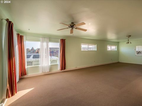 A home in Bandon