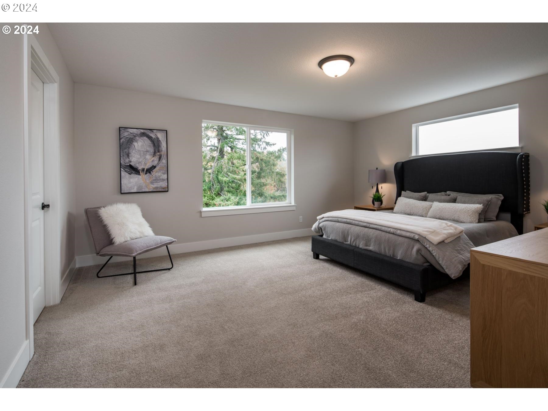 Gresham, Oregon 97080, United States, 5 Bedrooms Bedrooms, ,4 BathroomsBathrooms,Residential,Pending,28001