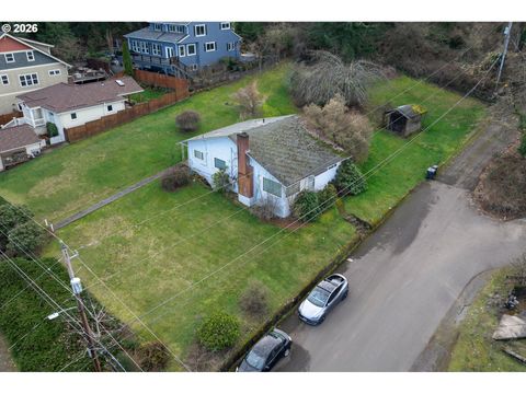 2444 RANDALL ST West Linn OR 97068