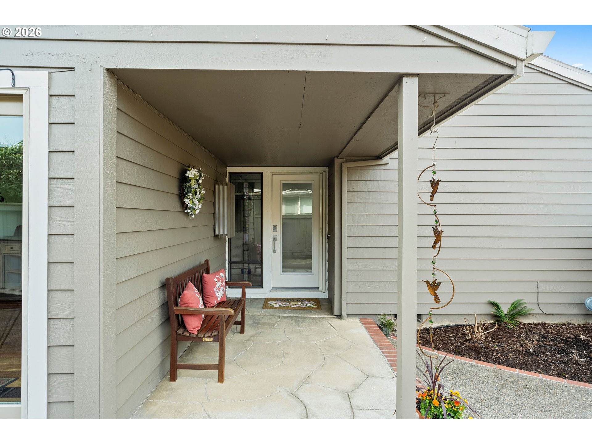 32540 SW LAKE POINT CT