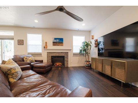 Tiny photo for 207 Rockcrest Dr, Lowell, OR 97452 (MLS # 627410040)