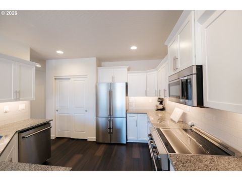 Tiny photo for 207 Rockcrest Dr, Lowell, OR 97452 (MLS # 627410040)