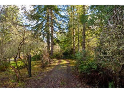 A home in Coquille