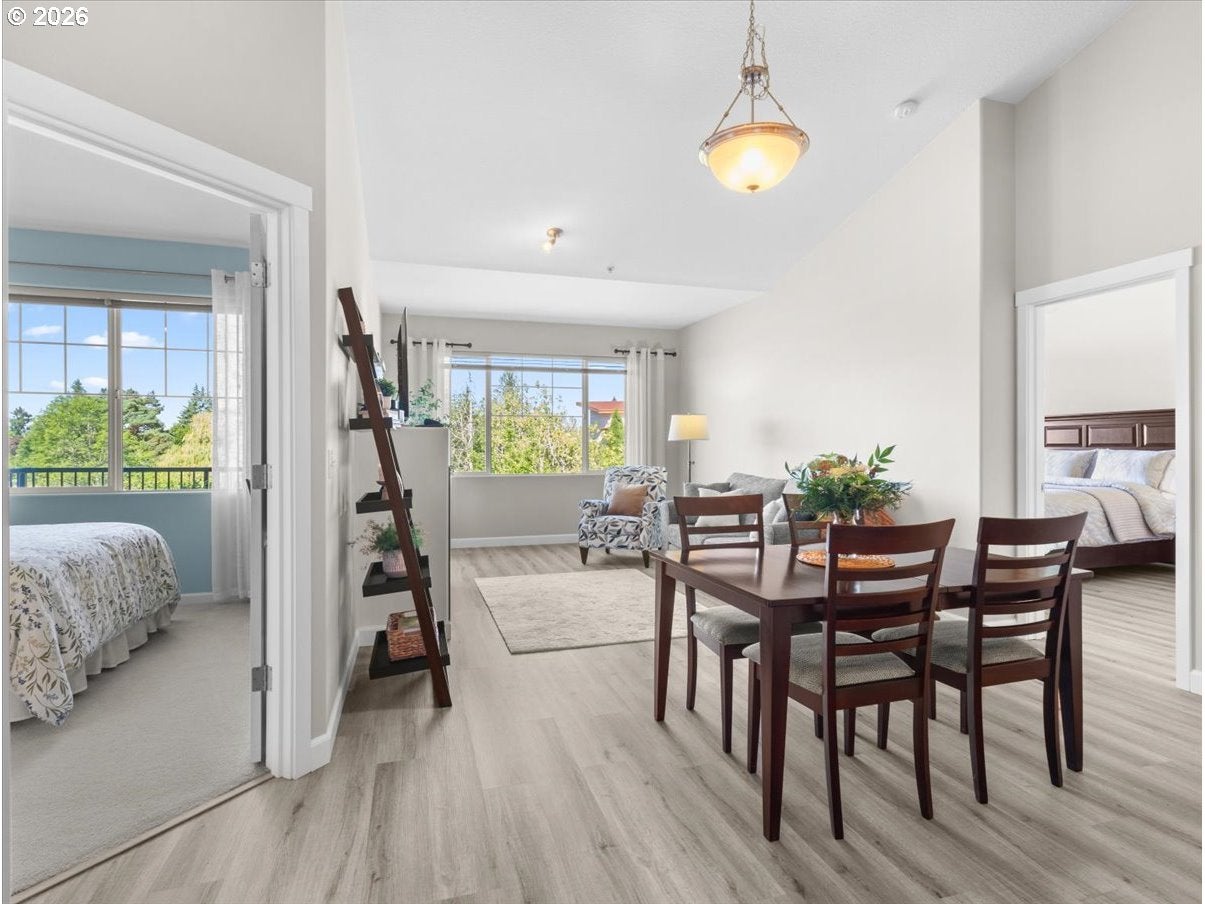 615 NW LOST SPRINGS TER 404