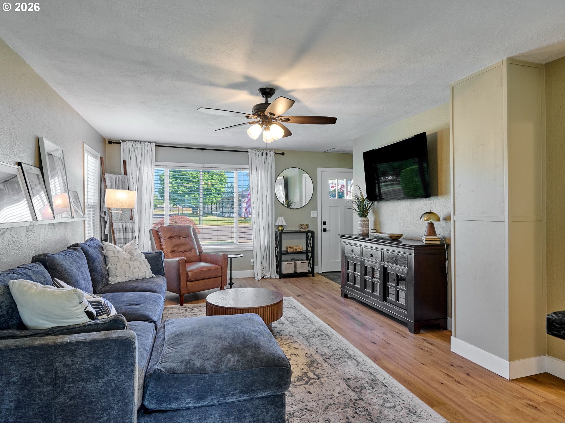 645 NW 5TH AVE
